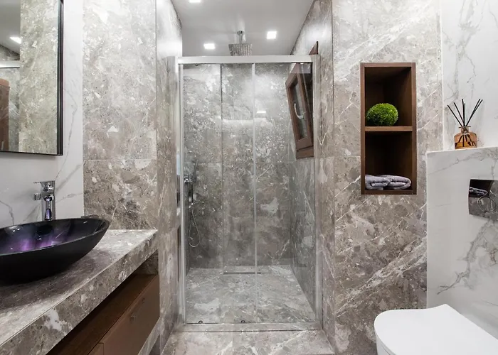 Daire Onyx Stylish #northsky *
